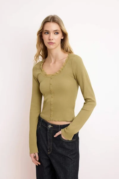 TWOSS26BZ00070-KHAKI_1