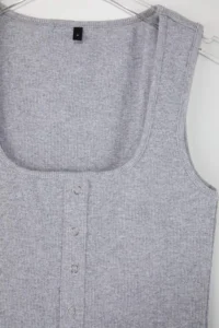 TRENDYOLMİLLA Wardrobe Essentials-Gray Melange Fitted/Fitted snaps Flexible Knitting Blouse - Image 2