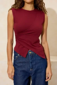 TRENDYOLMİLLA Burgundy Fitted Sleeveless Asymmetric Cotton Flexible Knitting Blouse - Image 3