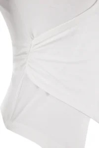 TRENDYOLMİLLA Ecru Fitted Sleeveless Asymmetric Cotton Flexible Knitting Blouse - Image 6