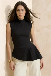 TRENDYOLMİLLA Black Asymmetric Godeli Dog collar Weaving Blouse