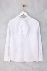 TRENDYOLMİLLA Black-White Striped Scarf Detailed Weaving Blouse - Image 6