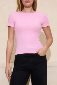 TRENDYOLMİLLA Pink Fitted Short Sleeve Accessory Detailed Ribbed Flexible Knitting Blouse - Image 4