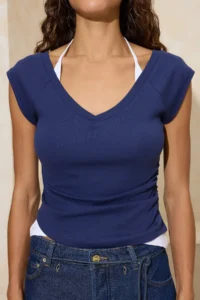 TRENDYOLMİLLA Navy Blue Fitted 2 Sets V-neck Short Sleeve Cotton Rib Knitting Blouse - Image 3