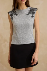 TRENDYOLMİLLA Gray melange Fitted Sleeveless Accessory Detailed Ribbed Flexible Knitting Blouse - Image 3
