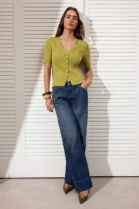 TRENDYOLMİLLA Oil Green V-neck Ribbed Knitwear Blouse - Image 2