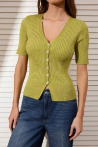 TRENDYOLMİLLA Oil Green V-neck Ribbed Knitwear Blouse - Image 3