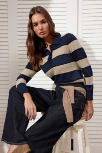 TRENDYOLMİLLA Navy Blue Glitter Thread Detailed Striped Polo Shirt Collar Knitwear Blouse