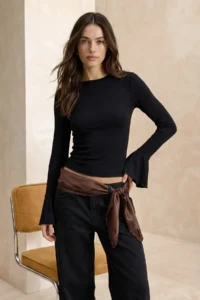 TRENDYOLMİLLA Black Fitted/Body-Fitting Long Sleeve with flywheel/Frilly Soft Knitting Blouse