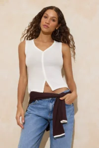 TRENDYOLMİLLA Brown 2 Sets Set Fitted V-neck buttoned Soft Knitting Blouse - Image 6