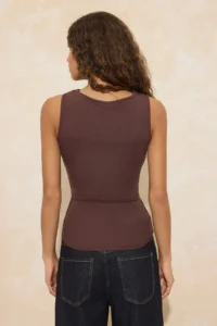 TRENDYOLMİLLA Brown Fitted Off-Shoulder Neck with flywheel/Frilly Soft Knitting Blouse - Image 4
