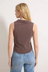 TRENDYOLMİLLA Light Brown Fitted Shirt Collar buttoned Sleeveless Jacquard Knitting Blouse - Image 4