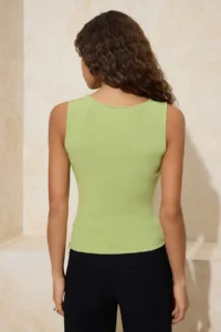 TRENDYOLMİLLA Oil Green Fitted Sleeveless Shirred Flexible Knitting Blouse - Image 4