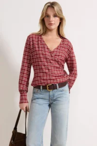 TRENDYOLMİLLA Rejection Double breasted Binding Detailed Viscose Weaving Blouse