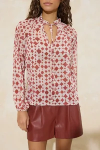 TRENDYOLMİLLA Brick Rejection Geometric Patterned Collar with Gipe Detail Transparent Siphon Blouse - Image 3