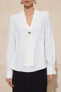 TRENDYOLMİLLA White Accessory and Scarf Detailed Weaving Blouse - Image 3