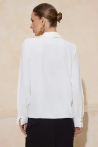 TRENDYOLMİLLA White Accessory and Scarf Detailed Weaving Blouse - Image 4