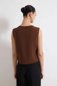 TRENDYOLMİLLA Brown Accessory Detailed Weaving Blouse - Image 4