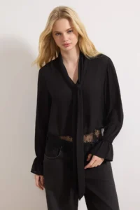 TRENDYOLMİLLA Black Scarf and Lace Detailed Chic Weaving Blouse - Image 2