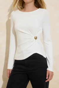 TRENDYOLMİLLA Ecru Fitted Boat Neck Accessory Detailed Soft Knitting Blouse - Image 3