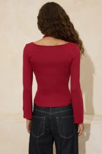 TRENDYOLMİLLA Rejection Fitted Boat Neck Accessory Detailed Cotton Rib Knitting Blouse - Image 4