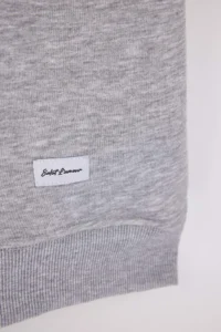 TRENDYOLMİLLA Gray Melange relaxed Pattern Sleeveless embroidery and Weaving Label Detailed Knitting Blouse - Image 6