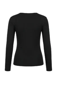 TRENDYOLMİLLA Black Fitted Long Sleeve Window Detailed Soft Knitting Blouse - Image 6
