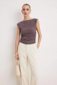 TRENDYOLMİLLA Light Brown Fitted Boat Neck Sleeveless Shirred textured Knitting Blouse