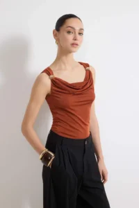 TRENDYOLMİLLA Brick Rejection Fitted Off-Shoulder Neck Thick Sleeveless Sleeveless Buzzy Knitting Blouse