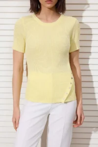 TRENDYOLMİLLA Yellow Crew Neck Asymmetric Button Detailed Fitted Knitwear Thin Blouse - Image 3