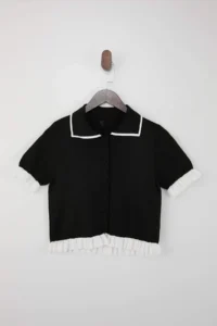 TRENDYOLMİLLA Black Polo Shirt Collar Flywheel Detailed Crop Color Blocked Knitwear Thin Blouse - Image 5