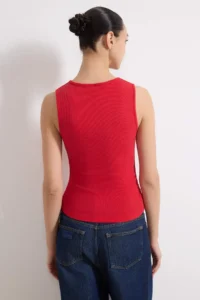 TRENDYOLMİLLA Rejection Fitted Sleeveless buttoned Crop Ribbed Flexible Knitting Blouse - Image 4
