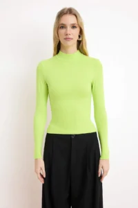 TRENDYOLMİLLA Peanut Green Dog collar Plain Long Sleeve Flexible Knitting Blouse - Image 2