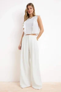 TRENDYOLMİLLA White Ruffle Detailed Crop Size Semi Transparent Weaving Blouse - Image 2