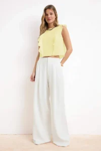 TRENDYOLMİLLA Yellow Ruffle Detailed Crop Size Semi Transparent Weaving Blouse