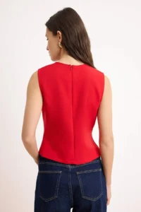 TRENDYOLMİLLA Rejection Button Detailed Front Stitched Weaving Blouse - Image 4