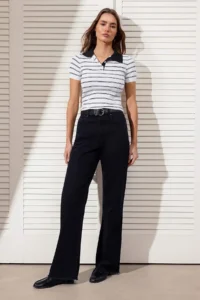TRENDYOLMİLLA Black Polo Shirt Collar Basic Knitwear Thin Blouse - Image 2