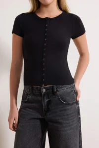 TRENDYOLMİLLA Black Fitted Soft Knitting Blouse - Image 3