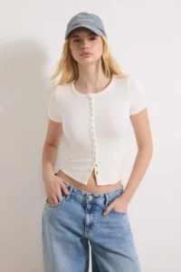 TRENDYOLMİLLA Ecru Fitted Soft Knitting Blouse
