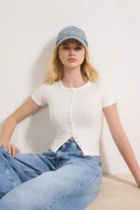 TRENDYOLMİLLA Ecru Fitted Soft Knitting Blouse - Image 2