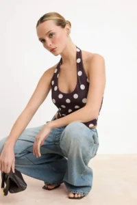 TRENDYOLMİLLA Brown Polka Dot Regular/Normal Pattern Heart Yaka with flywheel/Frilly Satin Knitting Blouse - Image 3