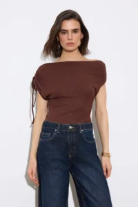 TRENDYOLMİLLA Brown Regular/Normal Pattern Asymmetric Collar Shirred Soft Knitting Blouse - Image 2