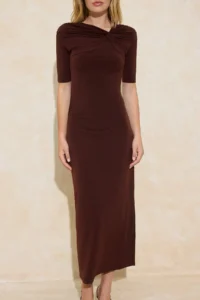 TRENDYOLMİLLA Brown A-Kesim/Life Form Asymmetric Yaka Short Sleeve Maxi Flexible Knitting Dress - Image 3