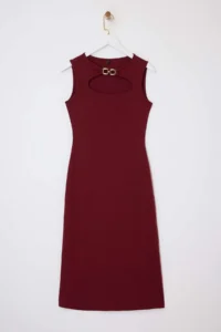 TRENDYOLMİLLA Burgundy bodycon Cowl Neck Sleeveless Accessory Detailed Midi interlock Knitting Dress - Image 5