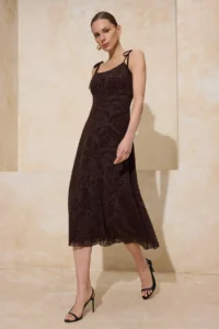 TRENDYOLMİLLA Brown Floral A-Kesim/Life Form Thin Sleeveless Sleeveless Shirred Midi Tulle Knitting Dress - Image 2