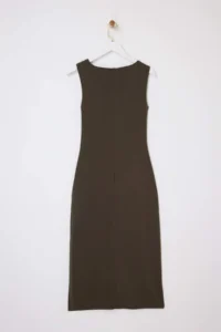 TRENDYOLMİLLA Khaki bodycon Asymmetric Yaka Sleeveless Accessory Detailed Maxi Flexible Knitting Dress - Image 6