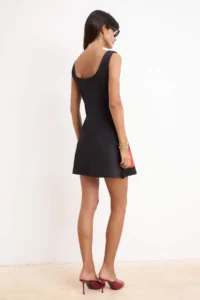 TRENDYOLMİLLA Black Printed Square Neck Sleeveless Mini Scuba Knitting Dress - Image 4