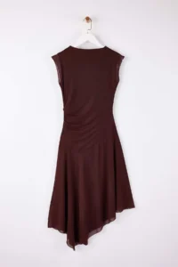 TRENDYOLMİLLA Brown Waist Open Boat Neck Sleeveless Shirred Maxi Tulle Knitting Dress - Image 5