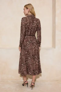 TRENDYOLMİLLA Brown animals pattern Arched Midi Weaving Shirt Dress - Image 4