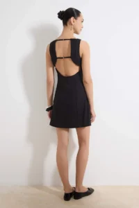 TRENDYOLMİLLA Black Back Detailed Short / Mini Weaving Dress - Image 4